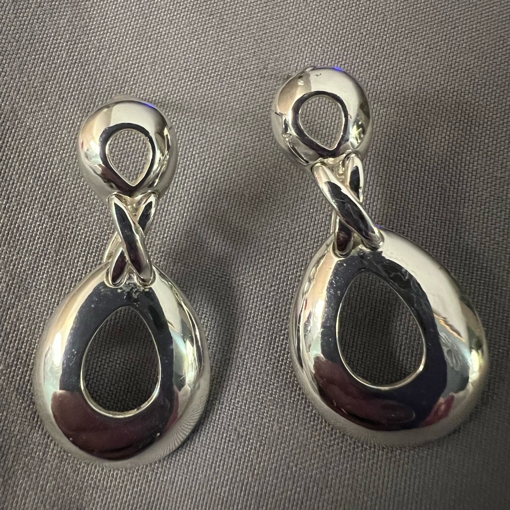Elegant Silver Tone Drop Earrings Vintage